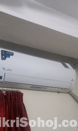 Walton 1.5 ton AC
